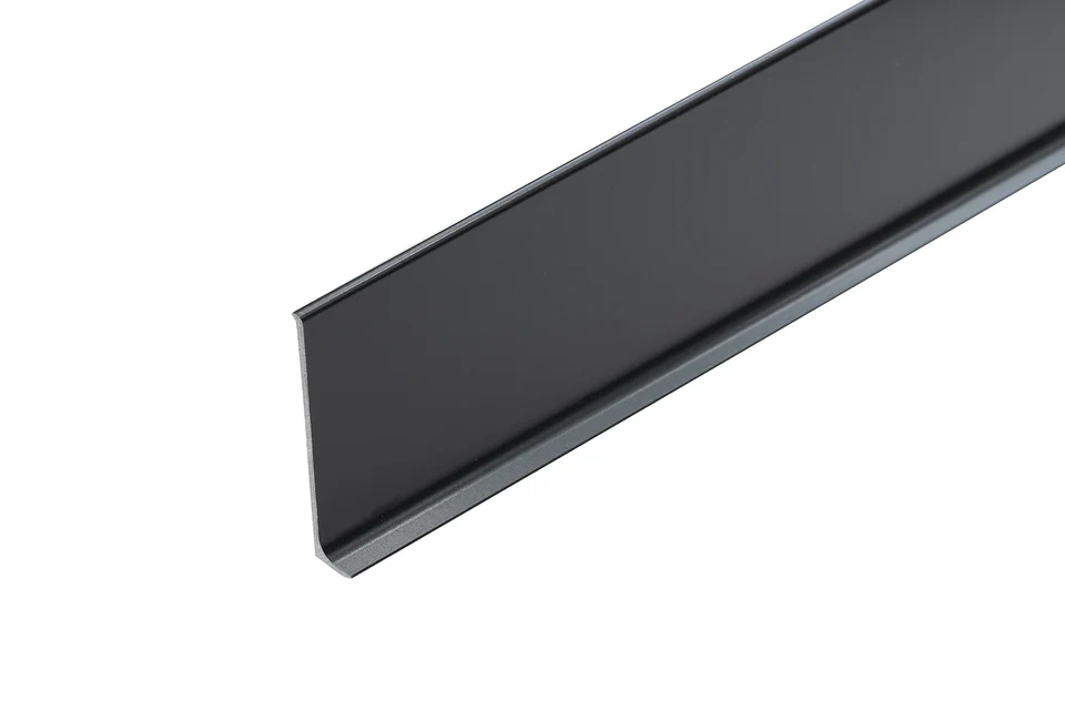 Listwa przypodłogowa aluminiowa grafitowa RAL7021 cokół Creativa LP59